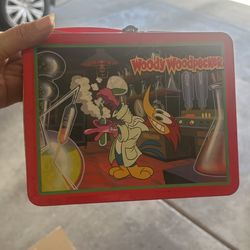 Vintage Woody Wood Pecker Tin Lunch Box
