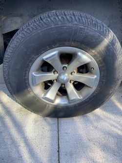 17 Inch Rims And tires Chevy Gmc 6 Lug