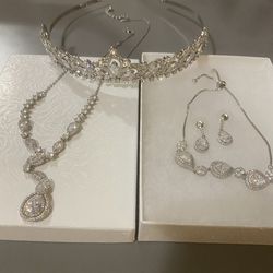 NEW!!Tiara Crown,necklace ,bracelet ,earrings 