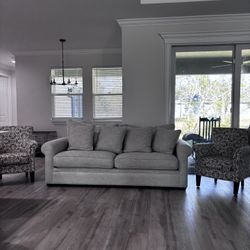 Sofá And 2 Side Chairs 