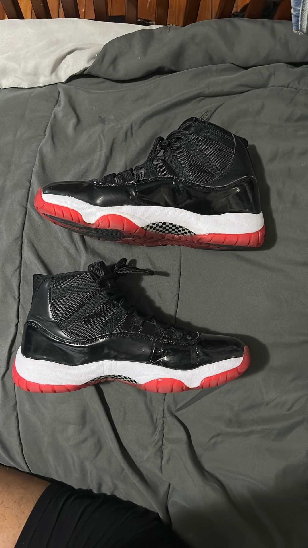 Size 11 air jordan 11 retro bred