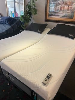 🔥Tempur medium split king adjustable set $1799🔥