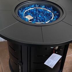 NEW ASSEMBLED and ready to use! Round Propane Fire Pit Table / Outdoor End Table