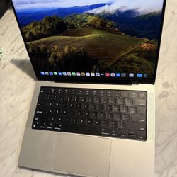 Apple MacBook Pro 14 inch M1 Pro Chip 2021 Newest Design MacBook 512gb Hd 16ram Great Condition Space Grey 10/10 Condition 84 Cycle Count 