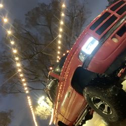 1997 dodge 1500 4x4, automatic . Red.