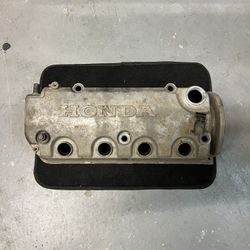 Honda D16Y7 Valve Cover and Head
