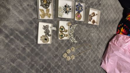 Assorted Jewelry