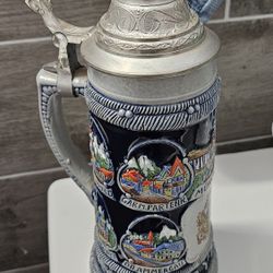 Munchen 708 300-R Original King 2 W German Lidded Stein VINTGE UNIQUE RARE