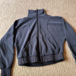 Lululemon Softstreme Jacket Small Black