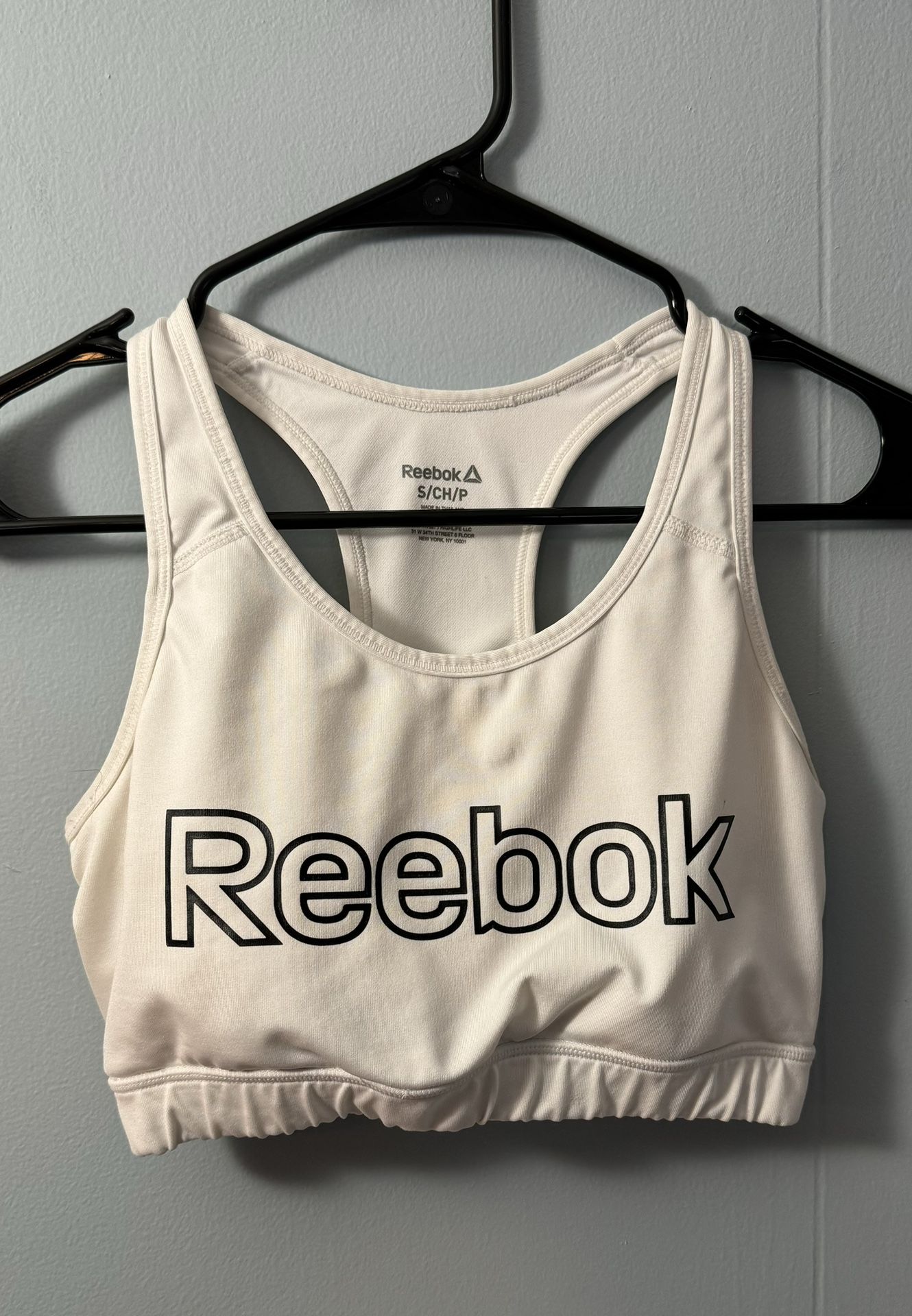 Women’s Reebok Sports Top, Size small, White. 