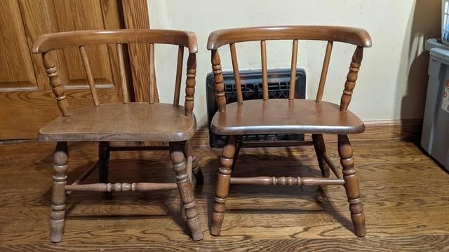 Lot Of Two Oak Hill Mini Kids Or Doll Wooden Chairs