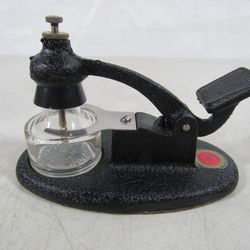Telegraph Inkwell 1930 Theo Alteneder & Sons Patented Nov. 14, 1930
