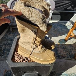 Sorel Men's Snow Boots 9.5