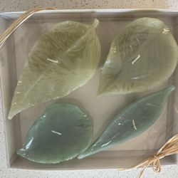 Pottery Barn Leaf Candle Set 
