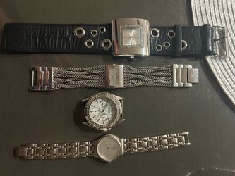 Lot of watches