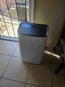 Portable air conditioner