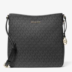 New Michael Kors Purse