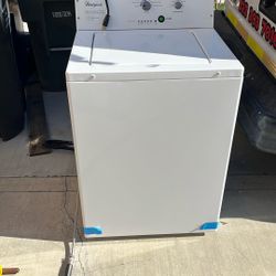 Whirlpool Comercial Washer 