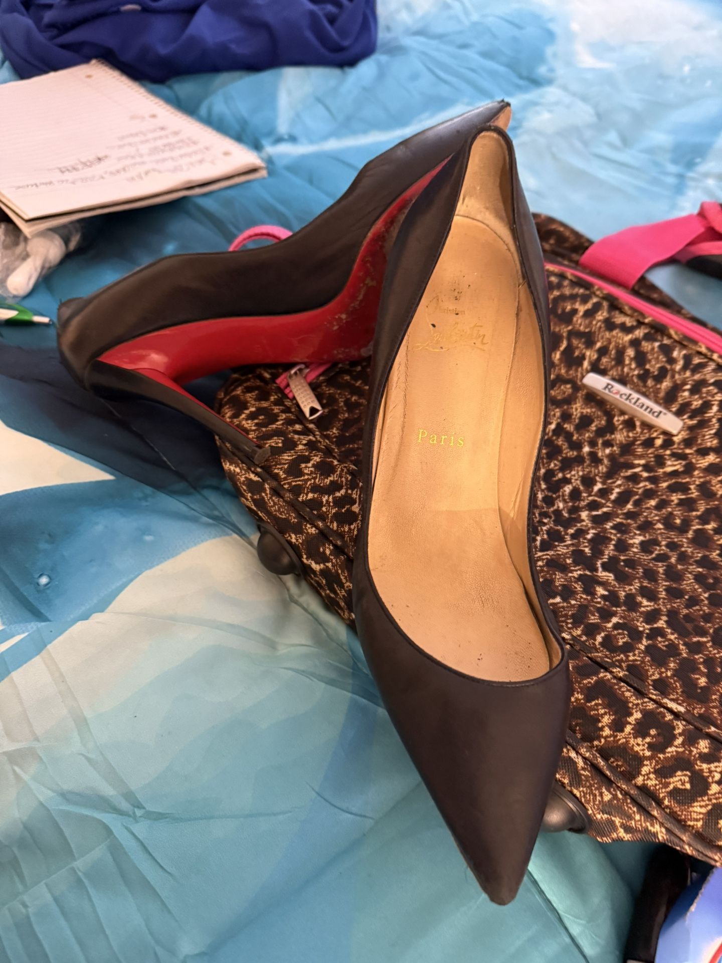 Authentic 💯 RED BOTTOMS LOUIS VUITTON CLASSIC