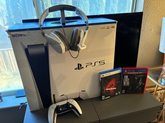 Premium PS5 Disc Bundle $500 FIRM