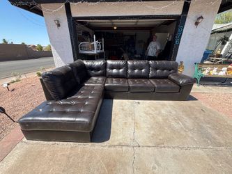 Sectional couch set,can deliver