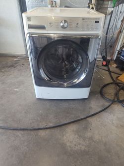 Kenmore elite washer with 30 day warranty