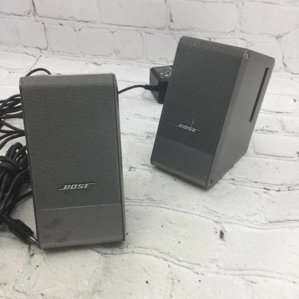 BOSE COMPUTER MUSICMONITOR TV SPEAKERS SET OF 2 SILVER