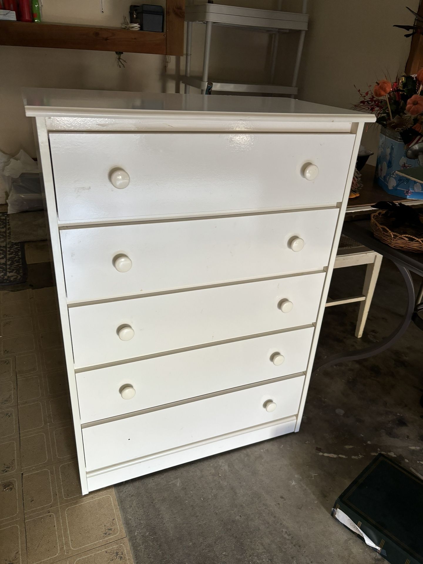 Dresser