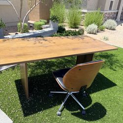 Awesome Large Desk And Chair 