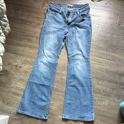 Women’s Levis Jeans Size 31