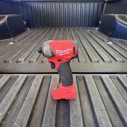 Milwaukee M18 FUEL SURGE 18V Lithium-Ion Brushless Cordless 1/4 in. Hex Impact Driver (Tool-Only) **FIRM PRICE**