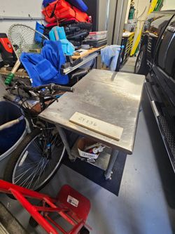 24x36 rolling cart with stainless top.