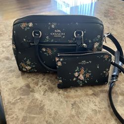 Coach Duffle Bag With Wallet 