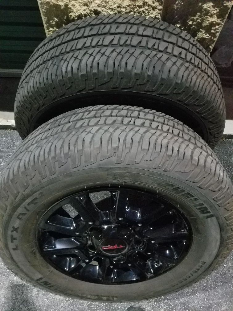 Set of 4 Toyota Tundra Trd Pro wheels rims with Michelin LTX A/T2 tires.