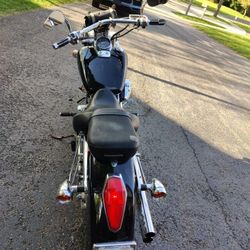2004 Honda Shadow Sabre 750 $1500 OBO