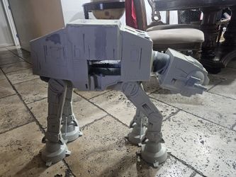 2010 Star Wars AT-AT 