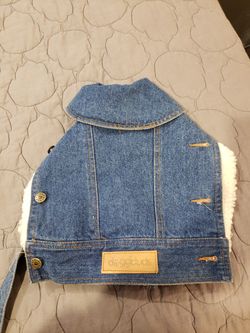 Doggiedudds jean jacket size 12/M