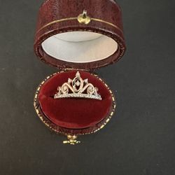 14k Rose Gold With Diamonds 💎 Crown Style Ring 👑 💍 