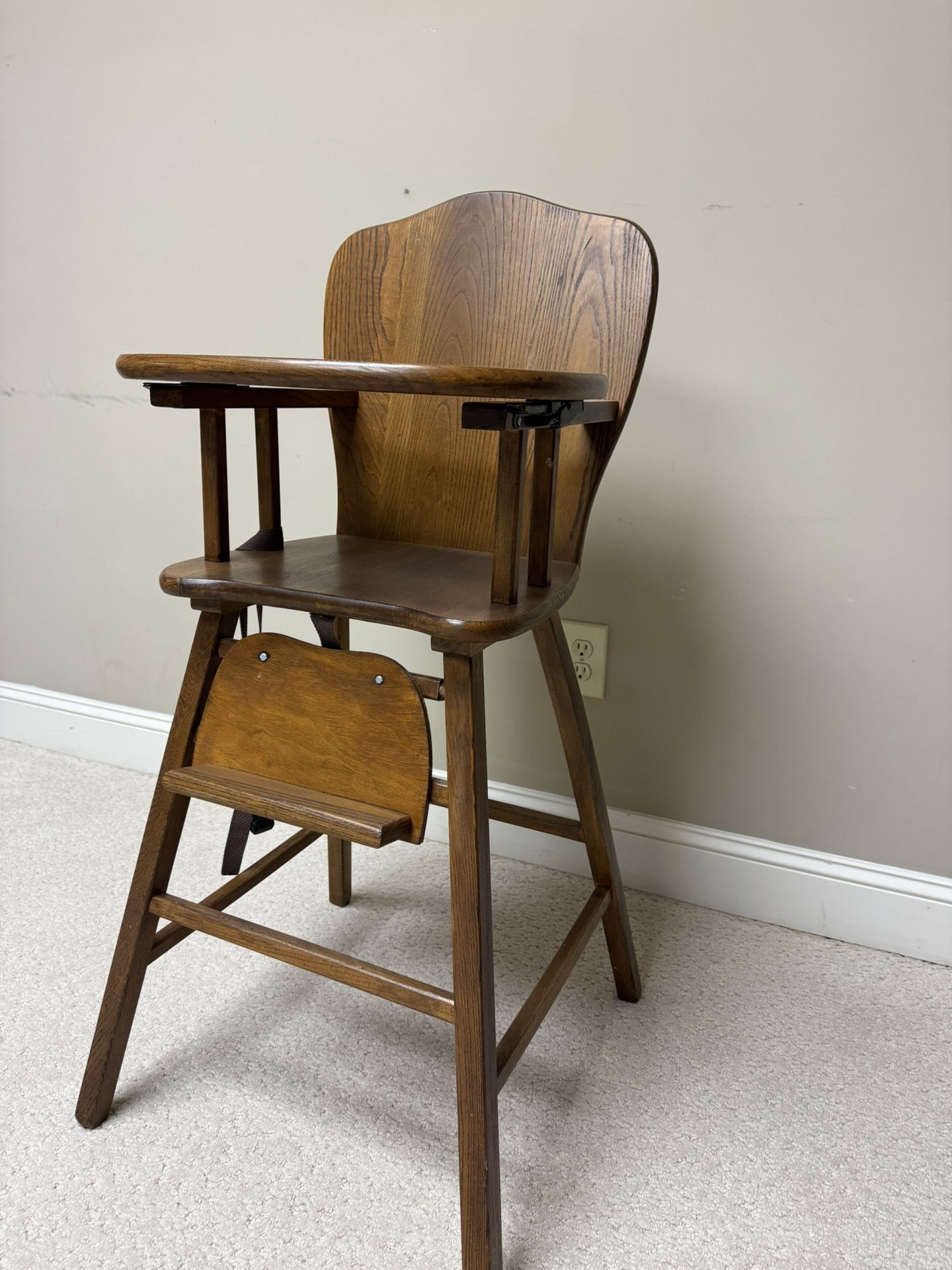 Vintage High chair - Solid Wood