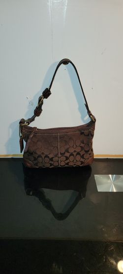 Vintage coach shoulder purse sale