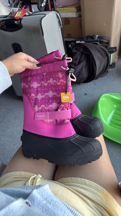 Snow boots (Columbia)