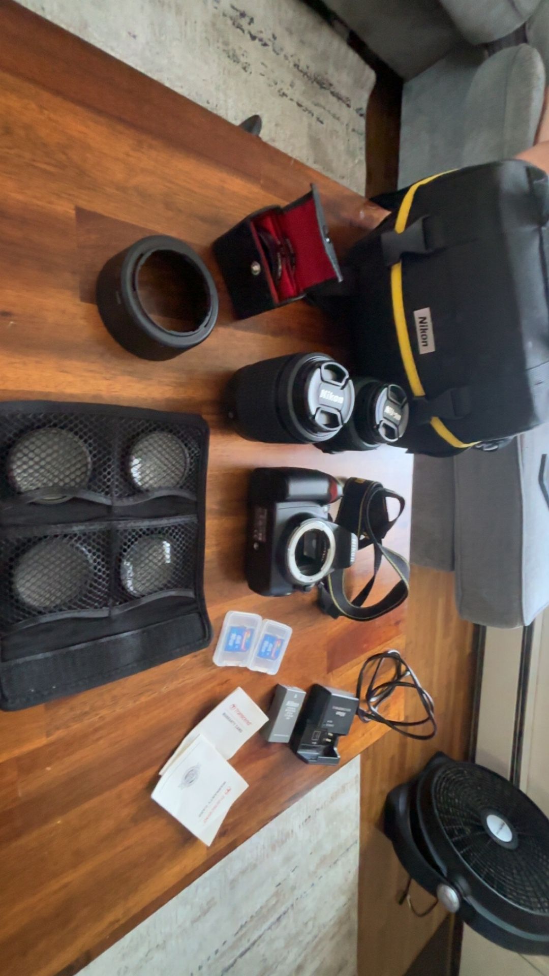 Nikon D 3000