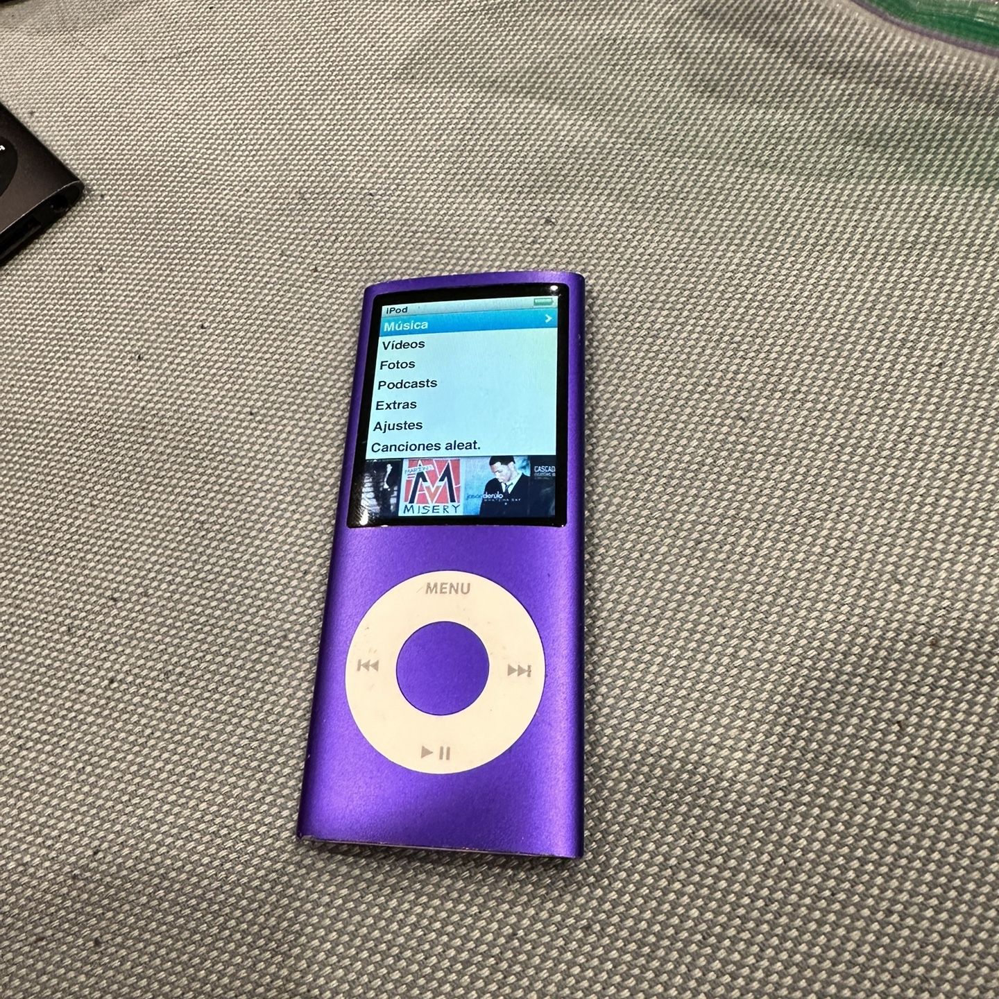 取置中！iPod nano 16GB 取置中！iPod nano 16GB 【公式通販】