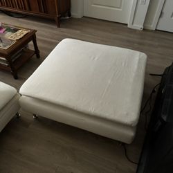 IKEA Soderhamn Ottoman