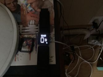 Apple Watch Series 3 38 MM With Charger