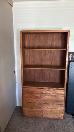 Bookshelf