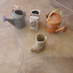3 Water Cans & Boot Planter 