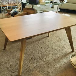 Excellent Like New MCM style 34” wide mid-sized Wood coffee table