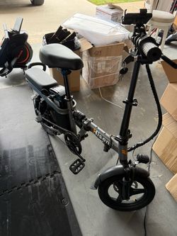 Hisent Folding Electric Bike 14” – Working – Needs Rear Tire Tube Repair