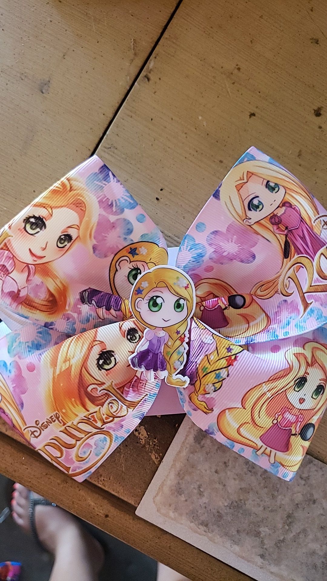 Rapunzel hairbow